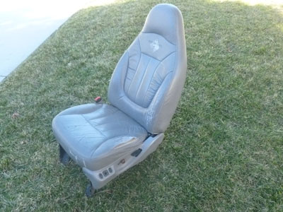 1998 Ford Expedition XLT - Leather Seat, Front Left (Driver's)2